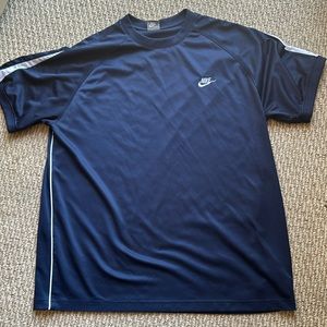 Nike Sportswear shirt XXL new